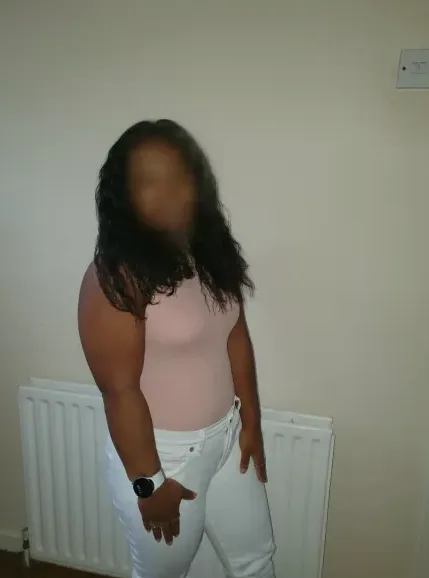 Alma, 24