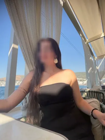 Frederikke, 21
