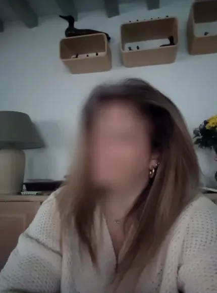 Ivana, 38