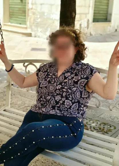 Josefine, 27