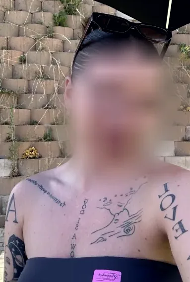 Lea, 29