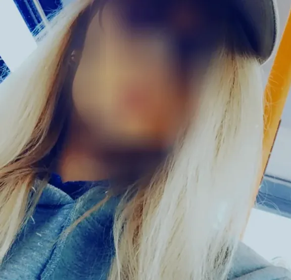 Mette, 28