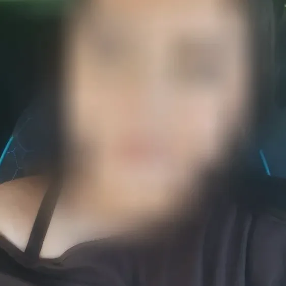 Molly, 18