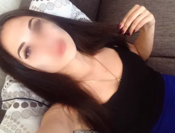 Selma, 34