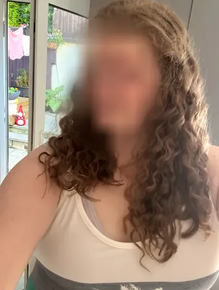 Sofia, 29